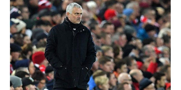 Manchester United ilmoittaa luokan Mourinho